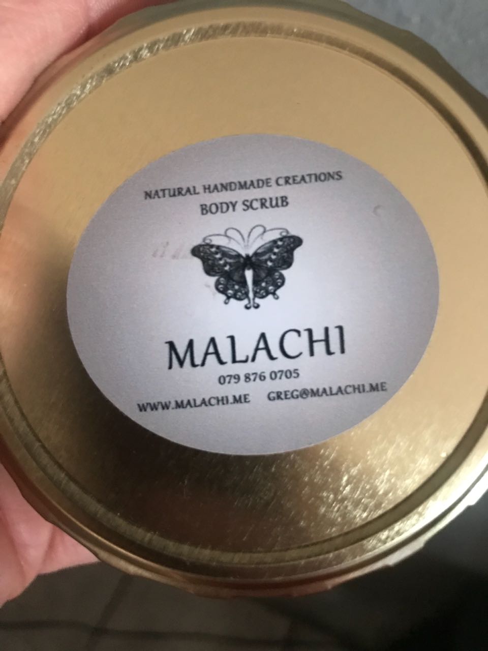 Natural product body scrub